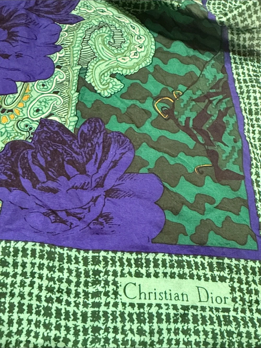 Christian Dior vintage Green Two-Tone Paisley Silk Scarf 🧣 with Purple Flowers
